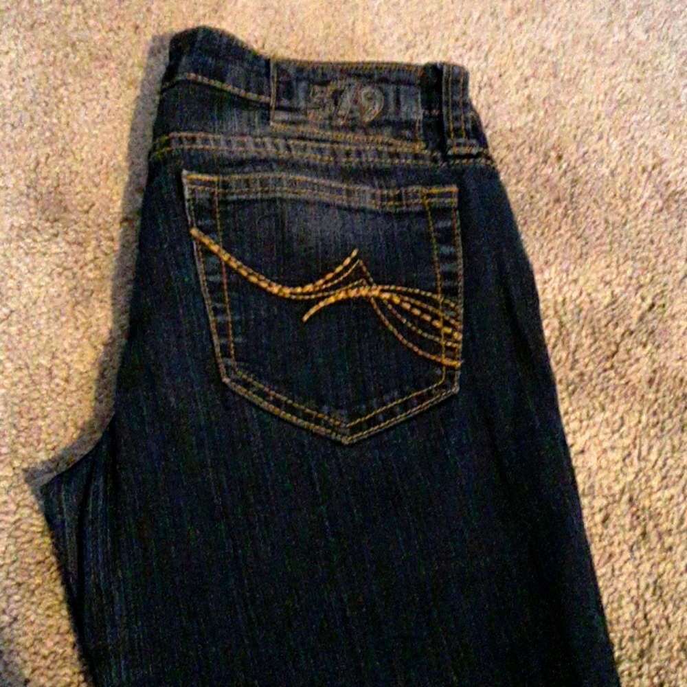 5•7•9 Jeans